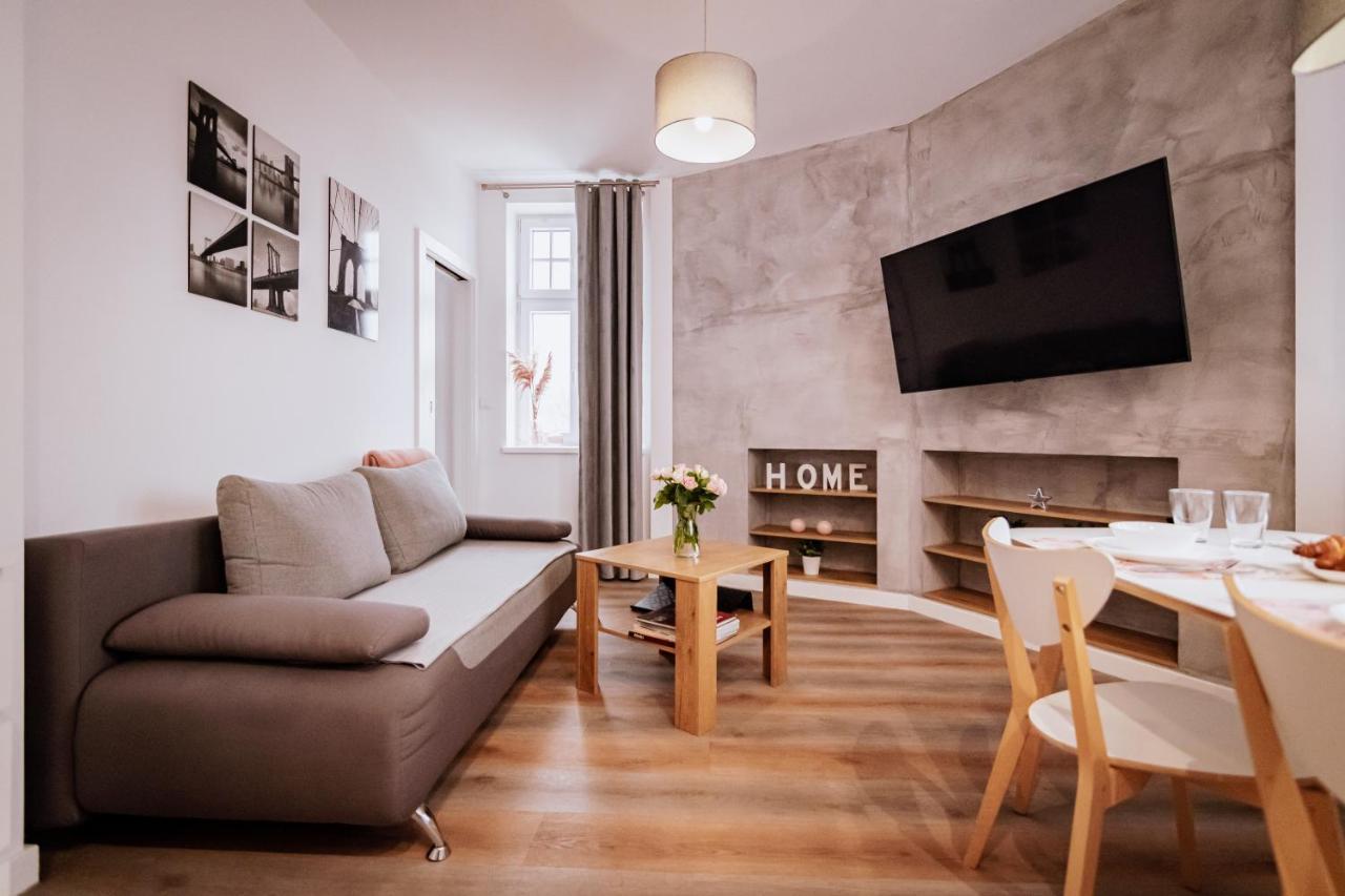 Ottimo Apartamenty Floriana ビィドゴシュチュ エクステリア 写真